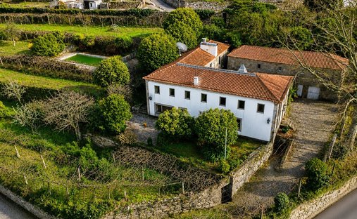 Finca a São Tomé, Oporto, Portogallo 1