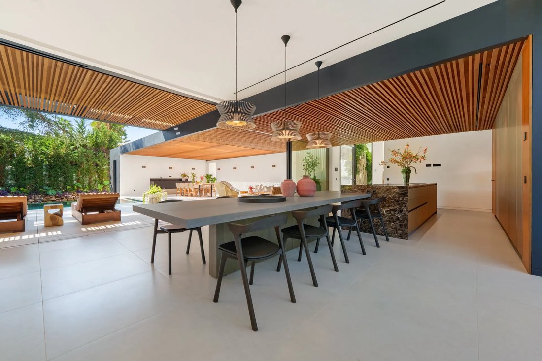 Villa in Nueva Andalucia, Marbella, Spain 5 - 17923332
