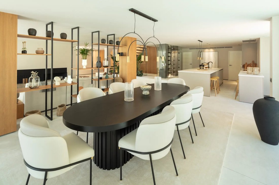 Villa in Puerto Banus, Marbella, Spain 4 - 17921054