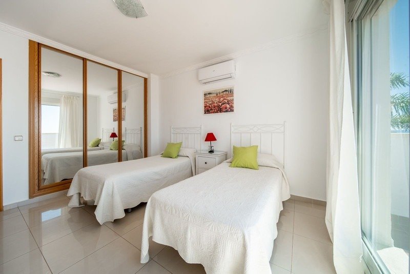 Villa in Fuengirola, Andalusia, Spain 2 - 17923418