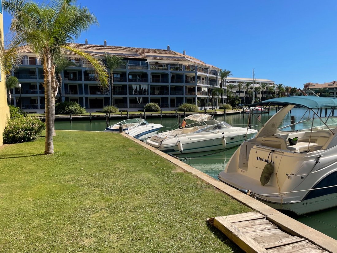 Apartment in Sotogrande, San Roque, Andalusia 5 - 17919774