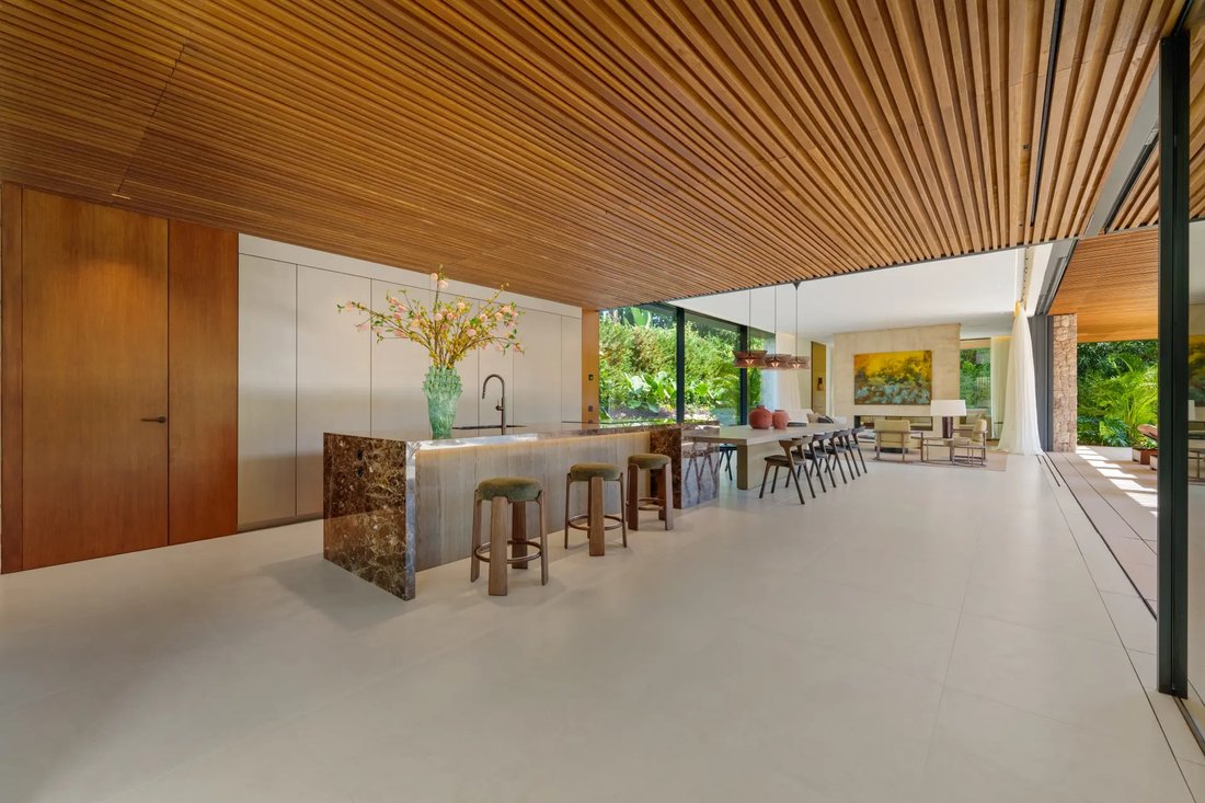Villa in Nueva Andalucia, Marbella, Spain 2 - 17923332