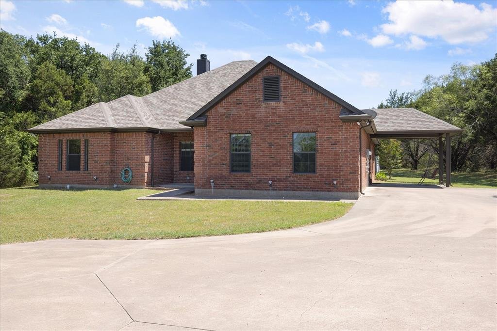 House in Granbury, Texas, United States 3 - 17917597