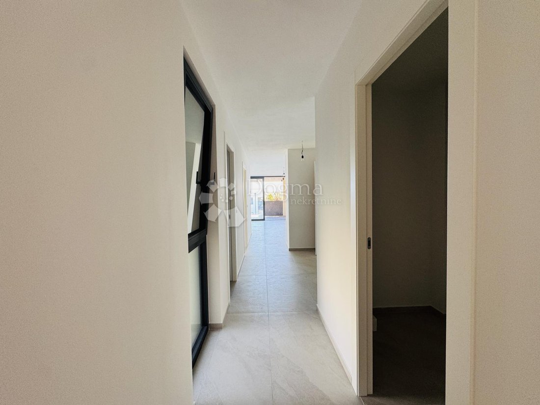 Apartment in Novigrad, Istria County, Croatia 5 - 17922365