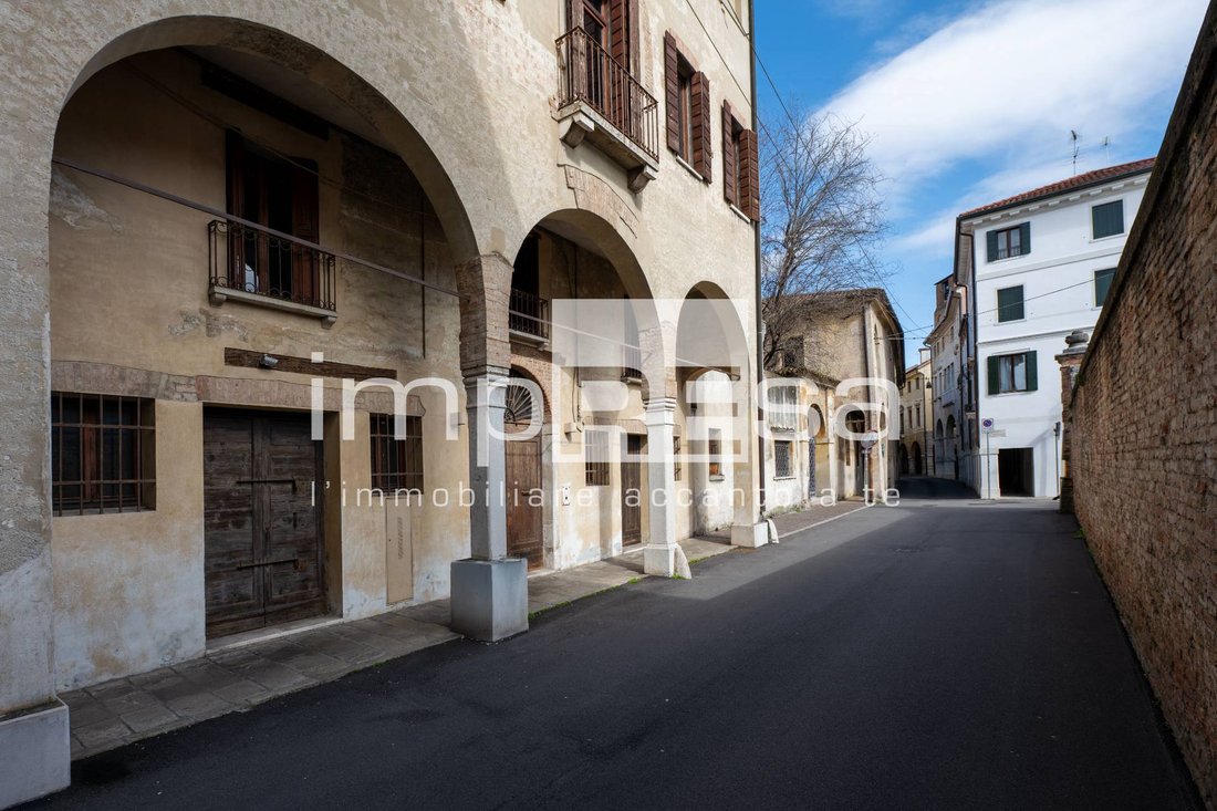 Piazza Del Grano - Maggiore, Treviso, Italy 3 - 17924471
