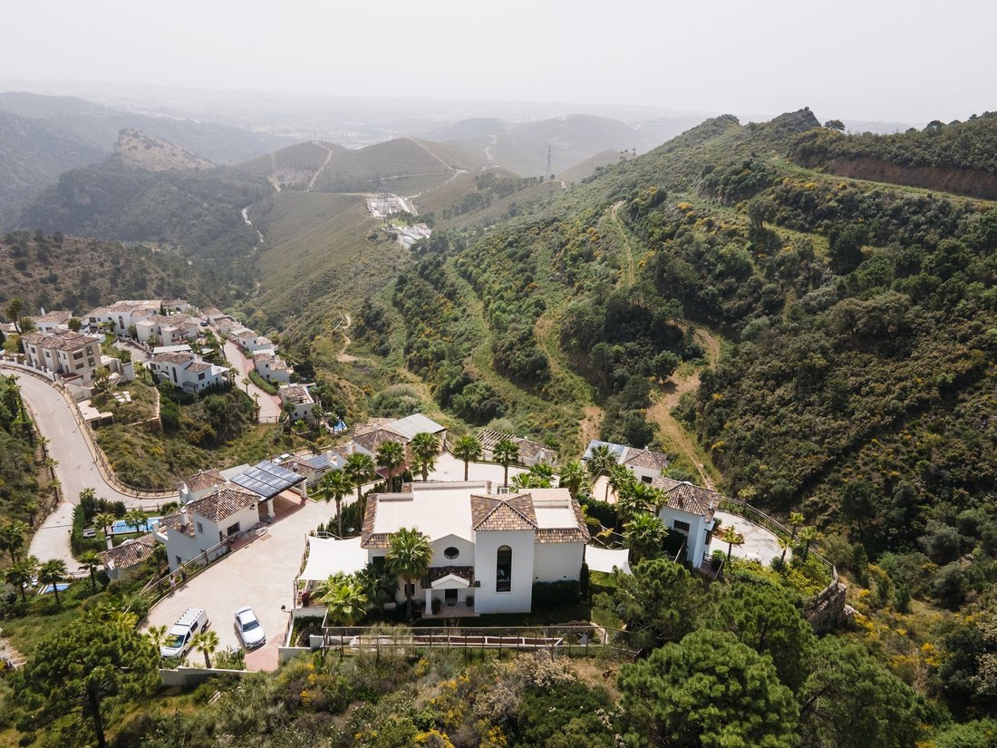 Villa in Benahavis, Andalusia, Spain 4 - 17919235