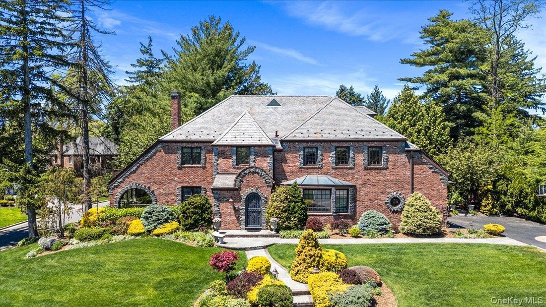 Casa a Manhasset, New York, Stati Uniti 1 - 17921433