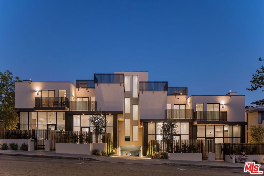 Condo in Los Angeles, California, United States 1 - 17920523
