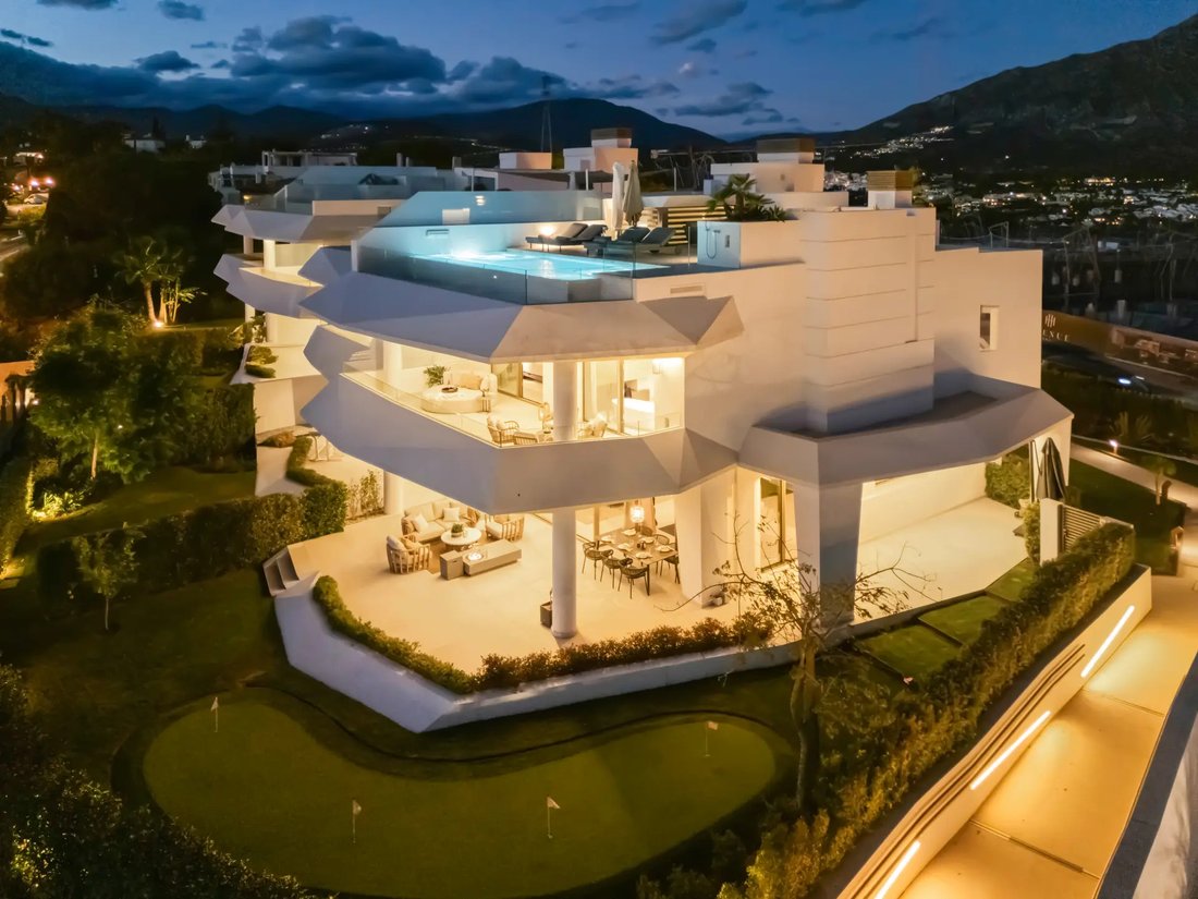 Villa in Puerto Banus, Marbella, Spain 1 - 17923318