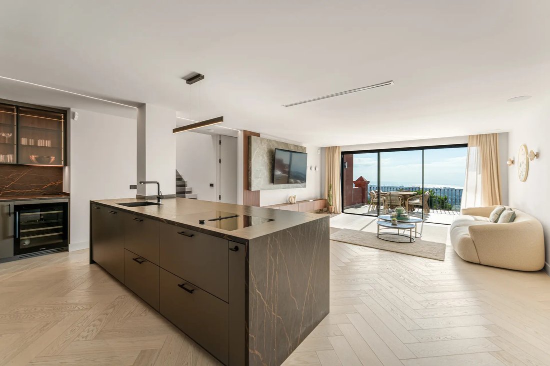 Apartment in La Quinta, Benahavis, Andalusia 3 - 17923570