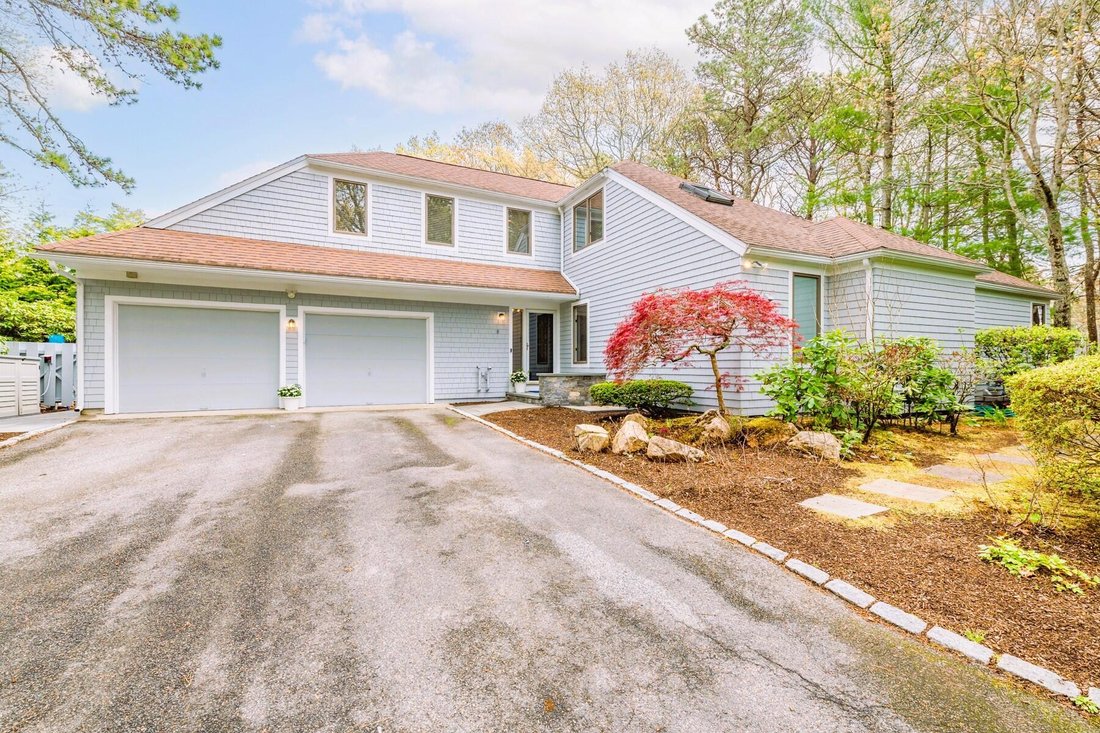 House in Mashpee, Massachusetts, United States 3 - 17924958