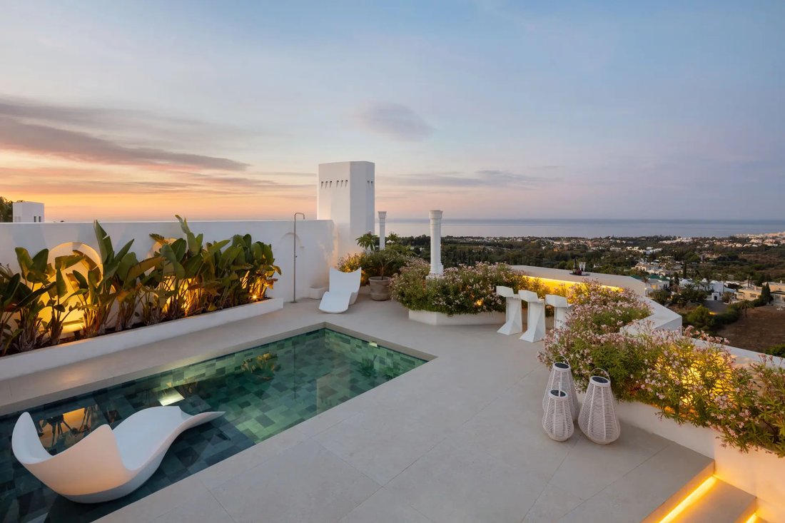 Penthouse in Marbella, Andalusia, Spain 2 - 17923564