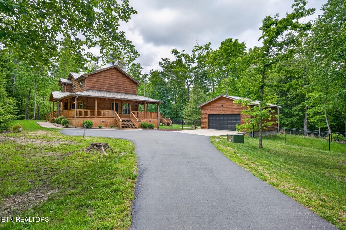 House in Monterey, Tennessee, United States 3 - 17887708