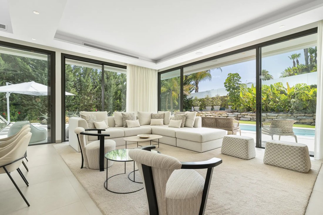 Villa in Nueva Andalucia, Marbella, Spain 2 - 17923356