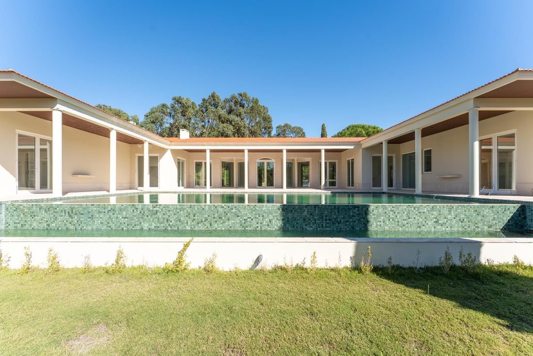 Villa in Alcabideche, Lisbon, Portugal 1 - 17924460