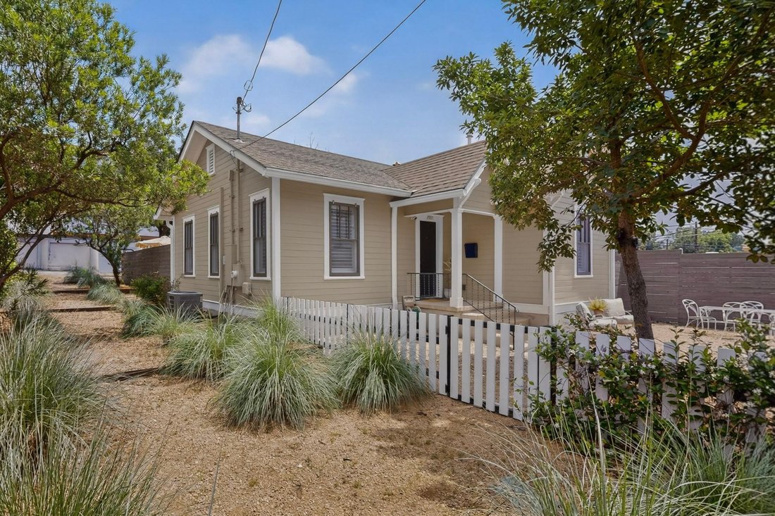 House in Austin, Texas, United States 4 - 17920636