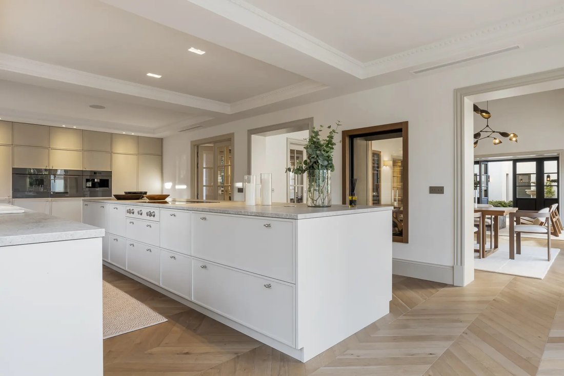 Villa in Puerto Banus, Marbella, Spain 4 - 17922700