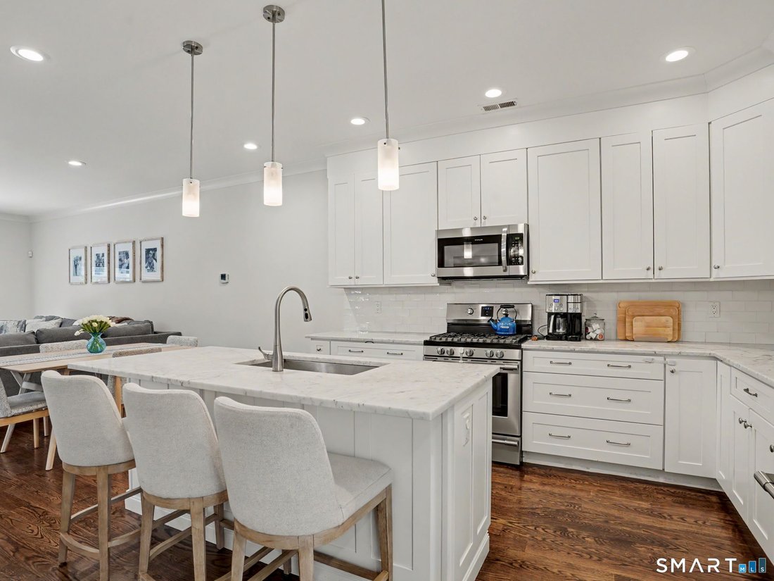 Condo in Norwalk, Connecticut, United States 4 - 17922602