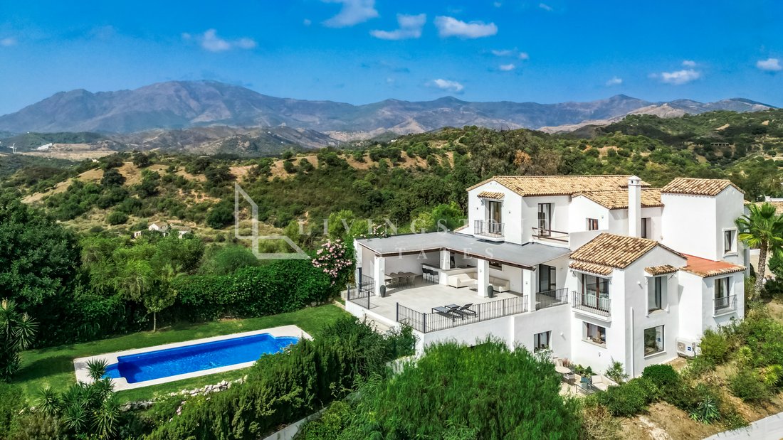 Villa in Estepona, Andalusia, Spain 2 - 17920150