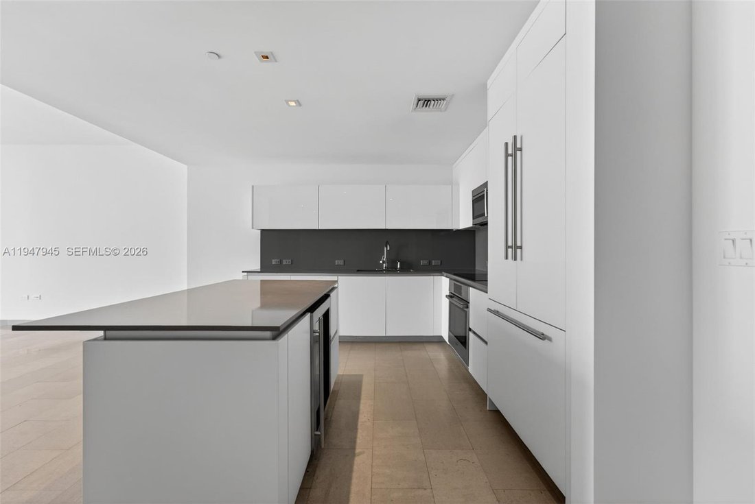 Condo in Miami, Florida, United States 3 - 17203018