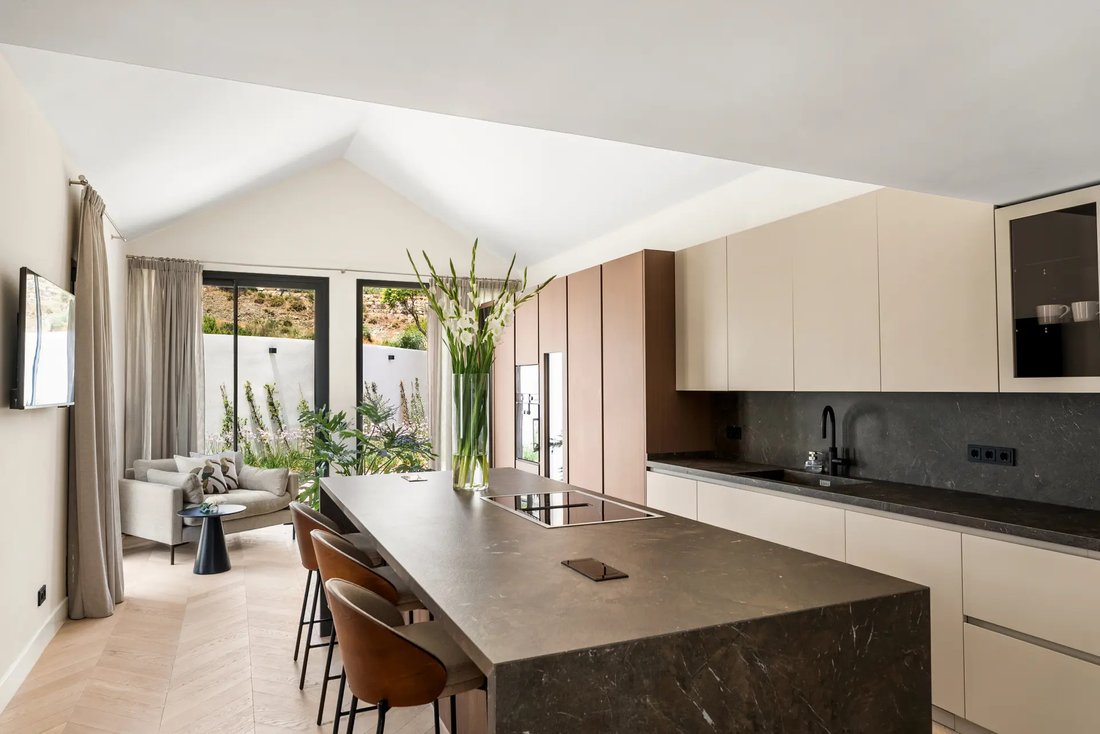 Villa in Benahavis, Andalusia, Spain 5 - 17922841