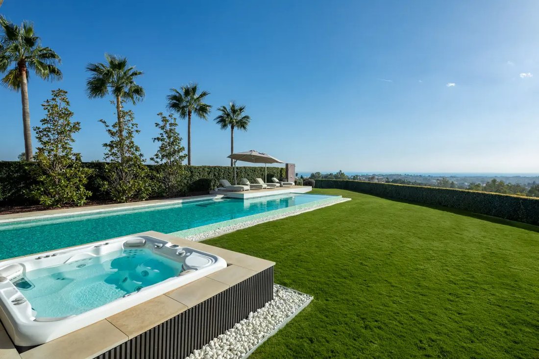 Villa in La Zagaleta, Benahavis, Andalusia 2 - 17923177