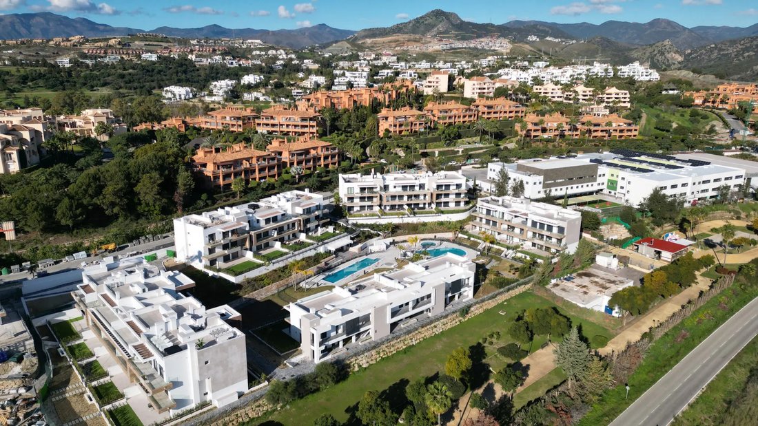 Penthouse in Atalaya-Isdabe, Estepona, Andalusia 1 - 17923633