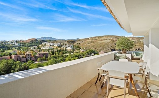 Apartment in Cancelada, Estepona, Andalusia 1