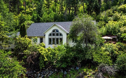 House in Sagle, Idaho, United States 1