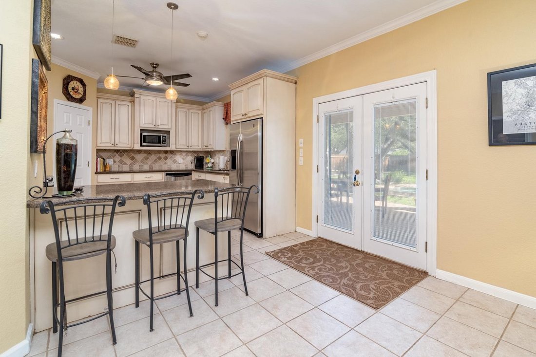 House in Austin, Texas, United States 4 - 17916884