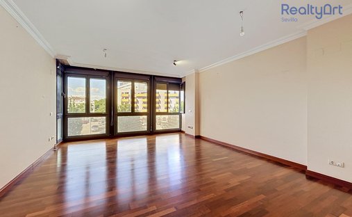 Wohnung in Nervion, Sevilla, Spanien 1