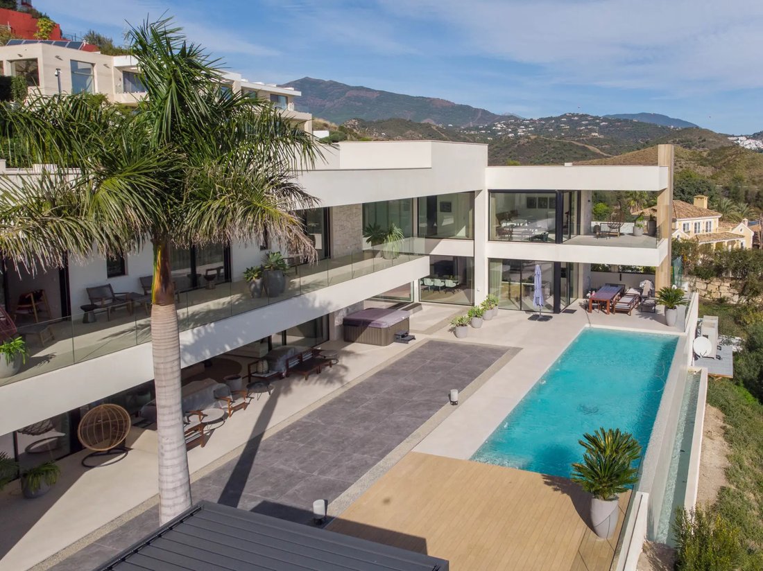Villa in Benahavis, Andalusia, Spain 4 - 17923468