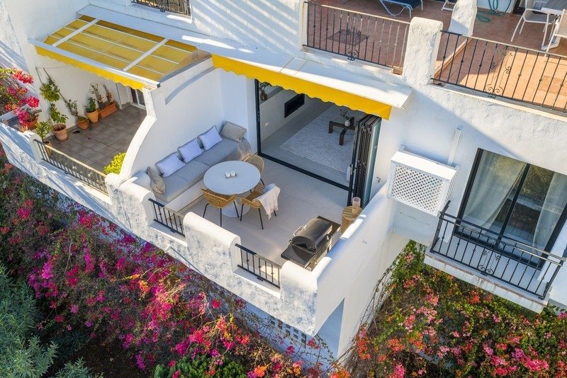 Apartment in Benahavis, Andalusia, Spain 2 - 17923485