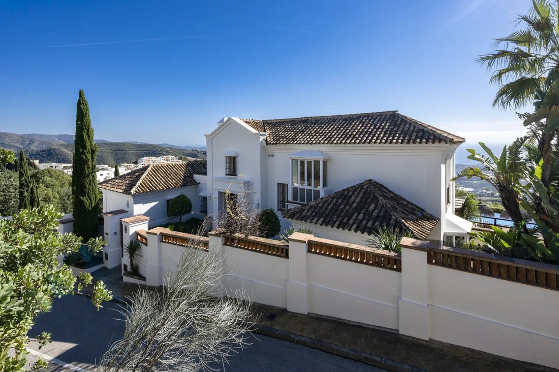 Villa in Marbella, Andalusia, Spain 2 - 17923247