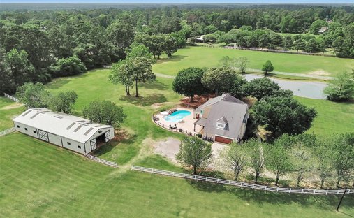 House in Magnolia, Texas, United States 1