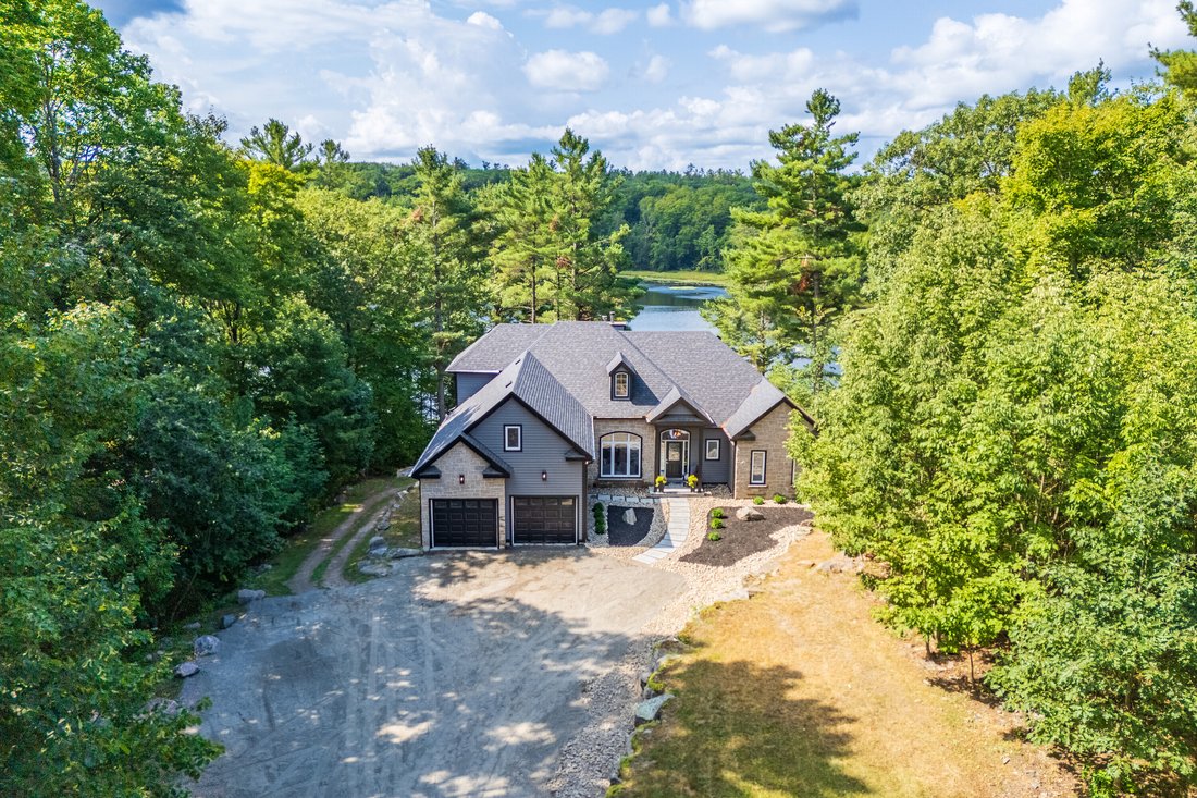 House in Port Carling, Ontario, Canada 2 - 17919198