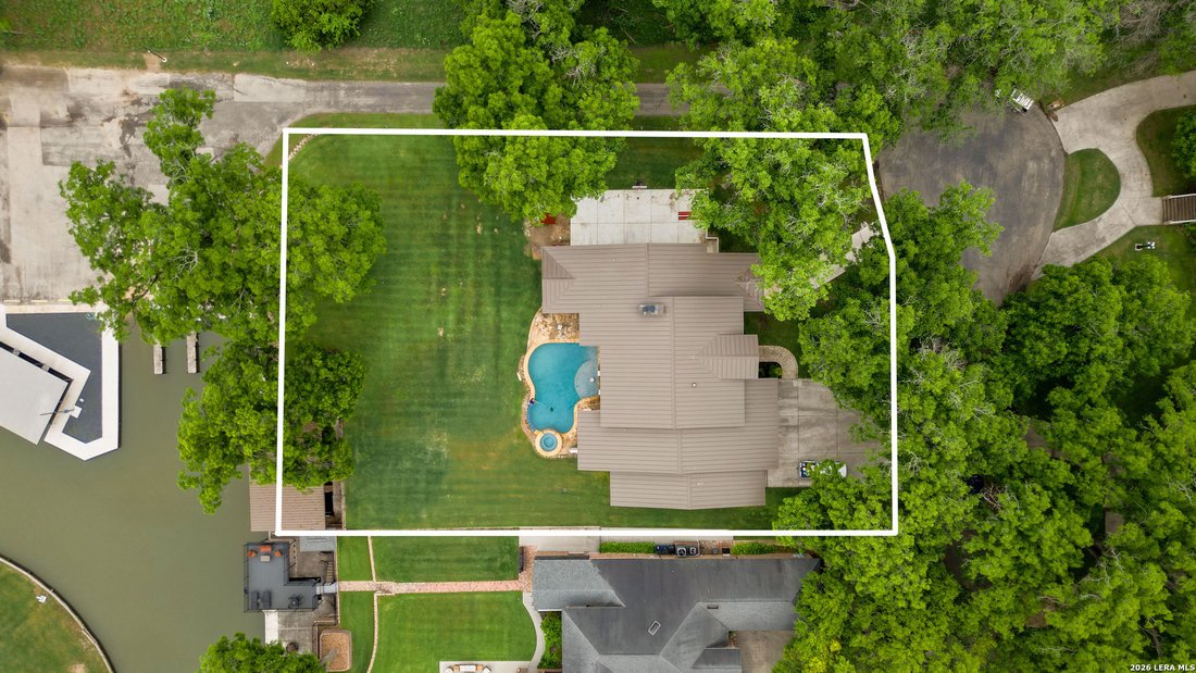 House in Seguin, Texas, United States 5 - 17923880