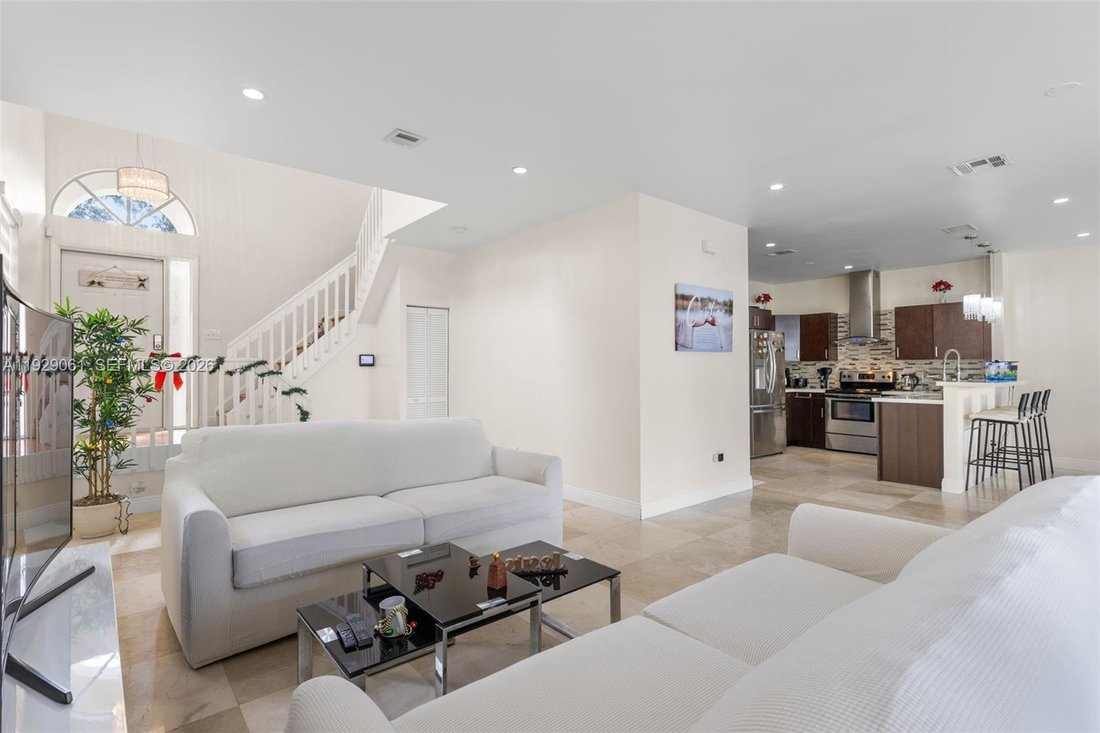 House in Pembroke Pines, Florida, United States 3 - 17202342