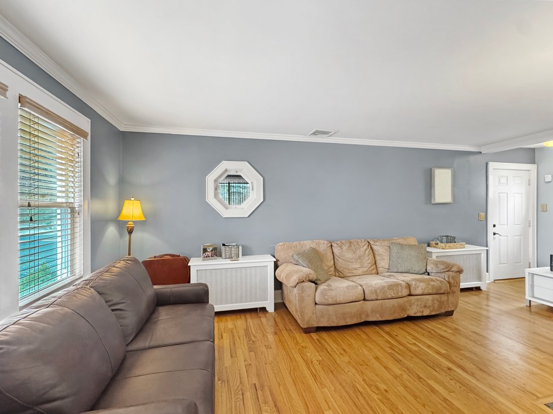House in Stamford, Connecticut, United States 4 - 17916162