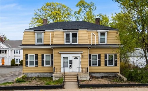 House in Dedham, Massachusetts, United States 1