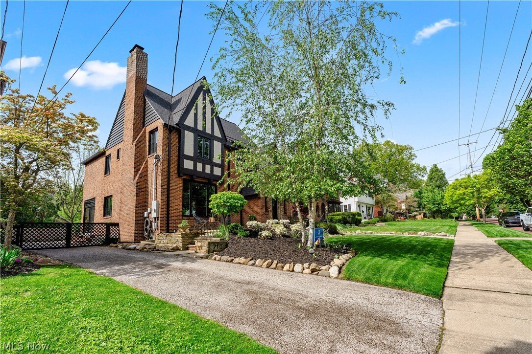 House in Akron, Ohio, United States 3 - 17921192