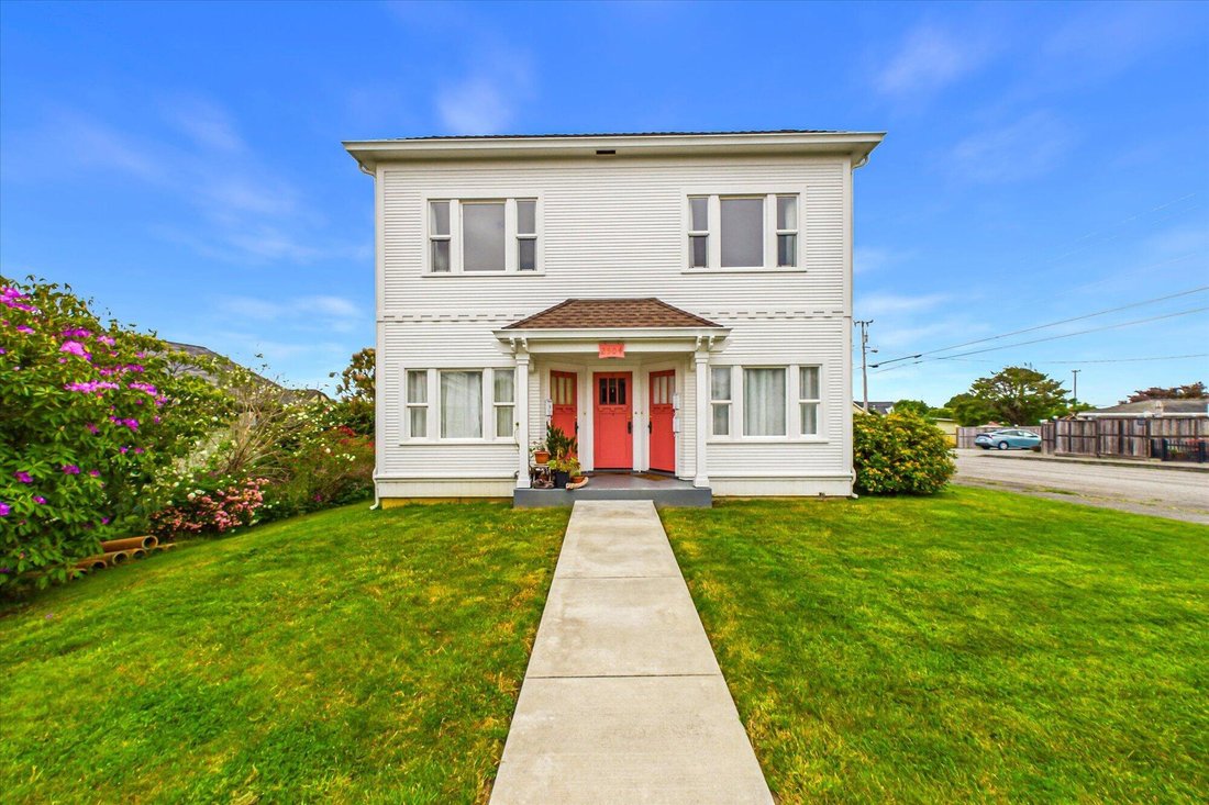 Eureka, California, United States 1 - 17919422