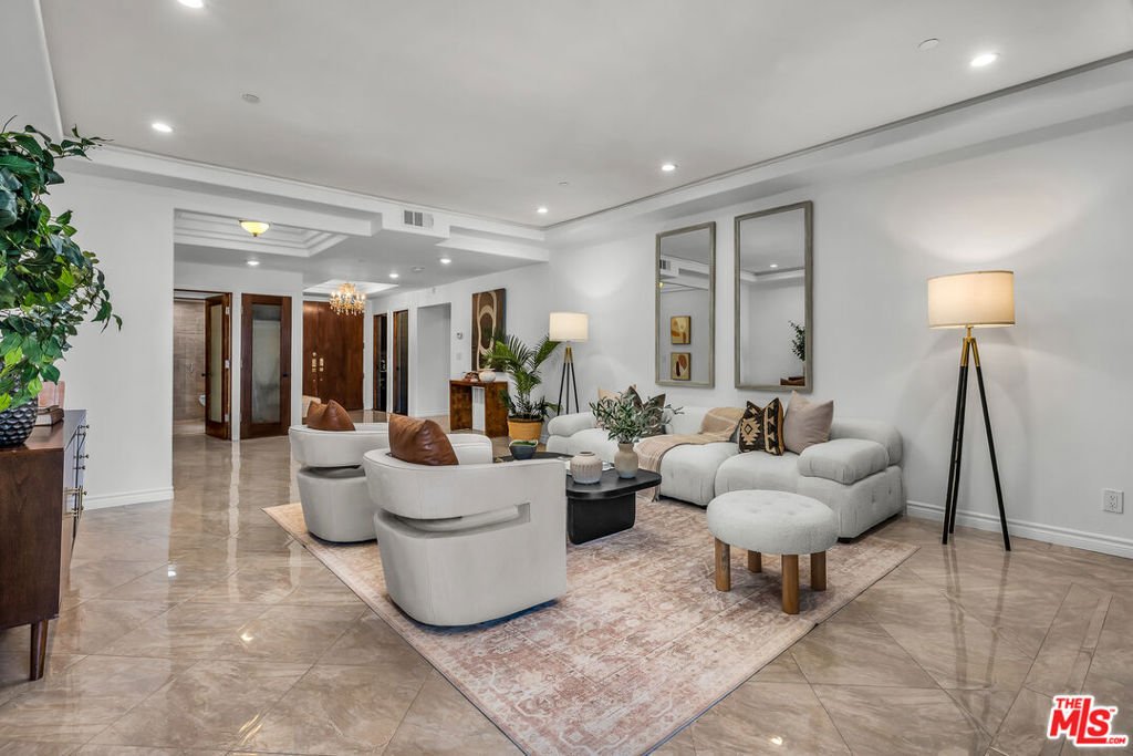 Condo in Beverly Hills, California, United States 2 - 17865038