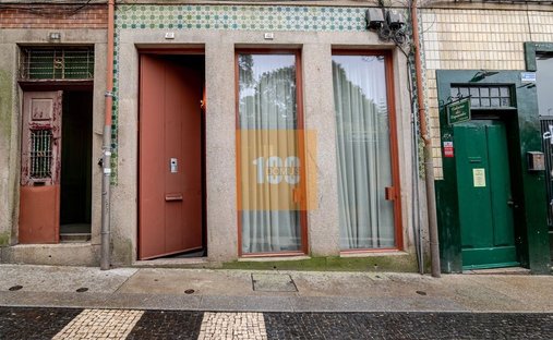 Apartment in Cedofeita, Santo Ildefonso, Se, Miragaia, Sao Nicolau e Vitoria, Porto District, Portugal 1