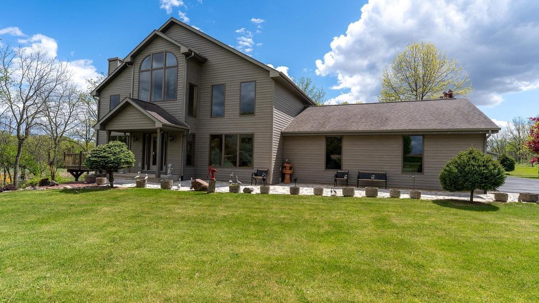 House in Newville, Wisconsin, United States 3 - 17916373