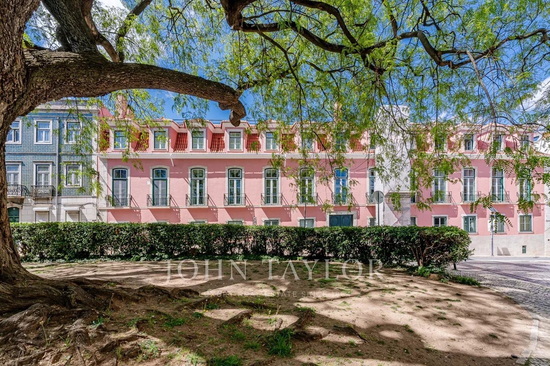 Apartment in Carnide, Lisbon, Portugal 2 - 17916475