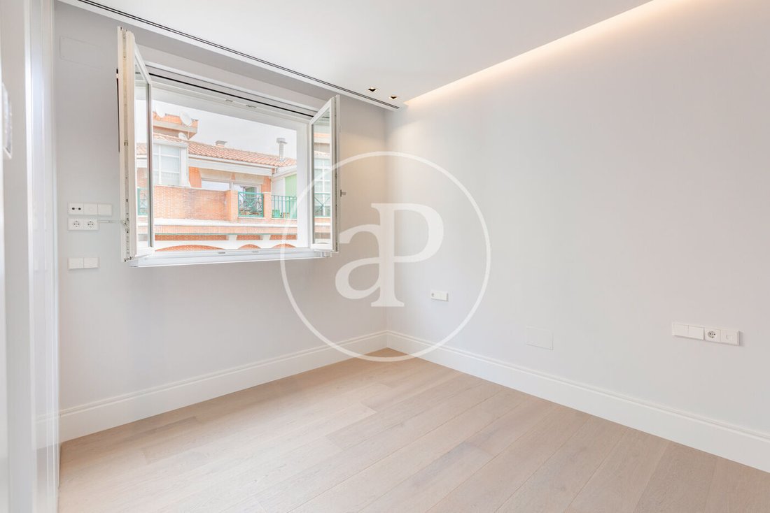 Apartment in Chamberi, Madrid, Spain 4 - 17386528