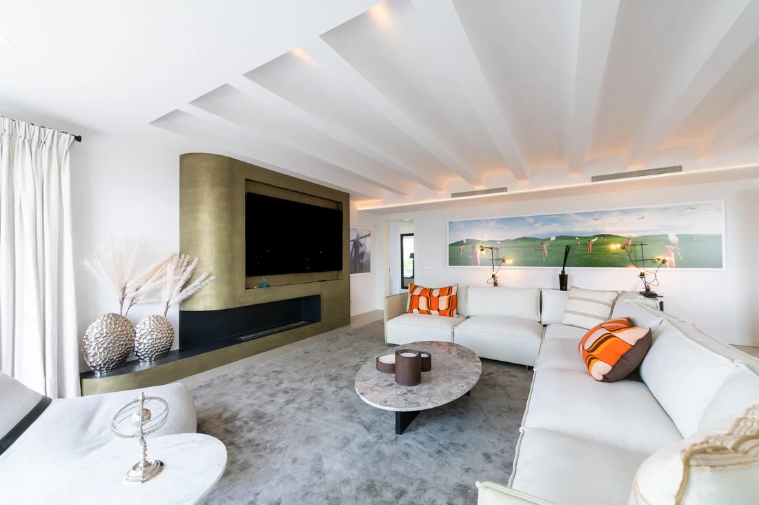 Villa in Sierra Blanca, Marbella, Spain 3 - 17922707