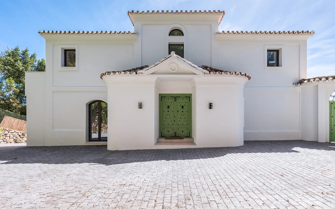 Villa in El Madroñal, Benahavis, Spain 3 - 17922310