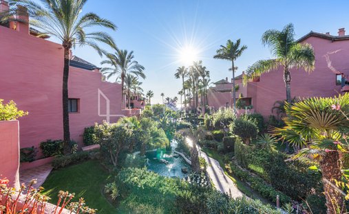 Penthouse à Estepona, Andalousie, Espagne 1